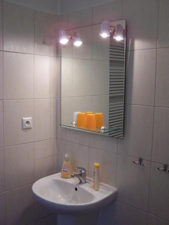 Penzion Jelen Vranov Nad Dyji Room photo